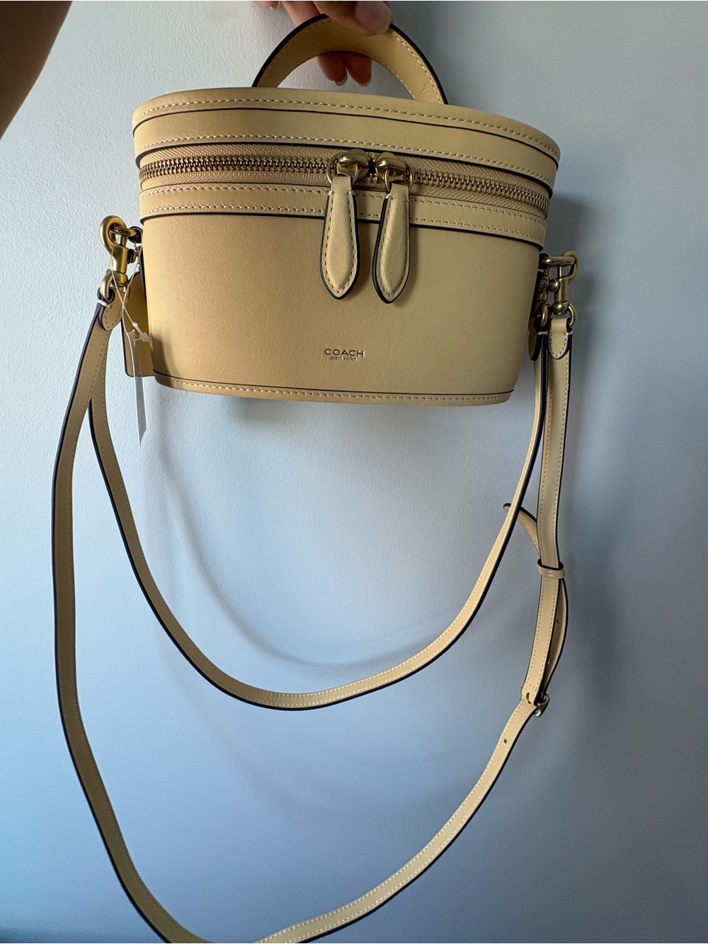 Coach Trail Bag in Vanilla - Picture 2 of 13
